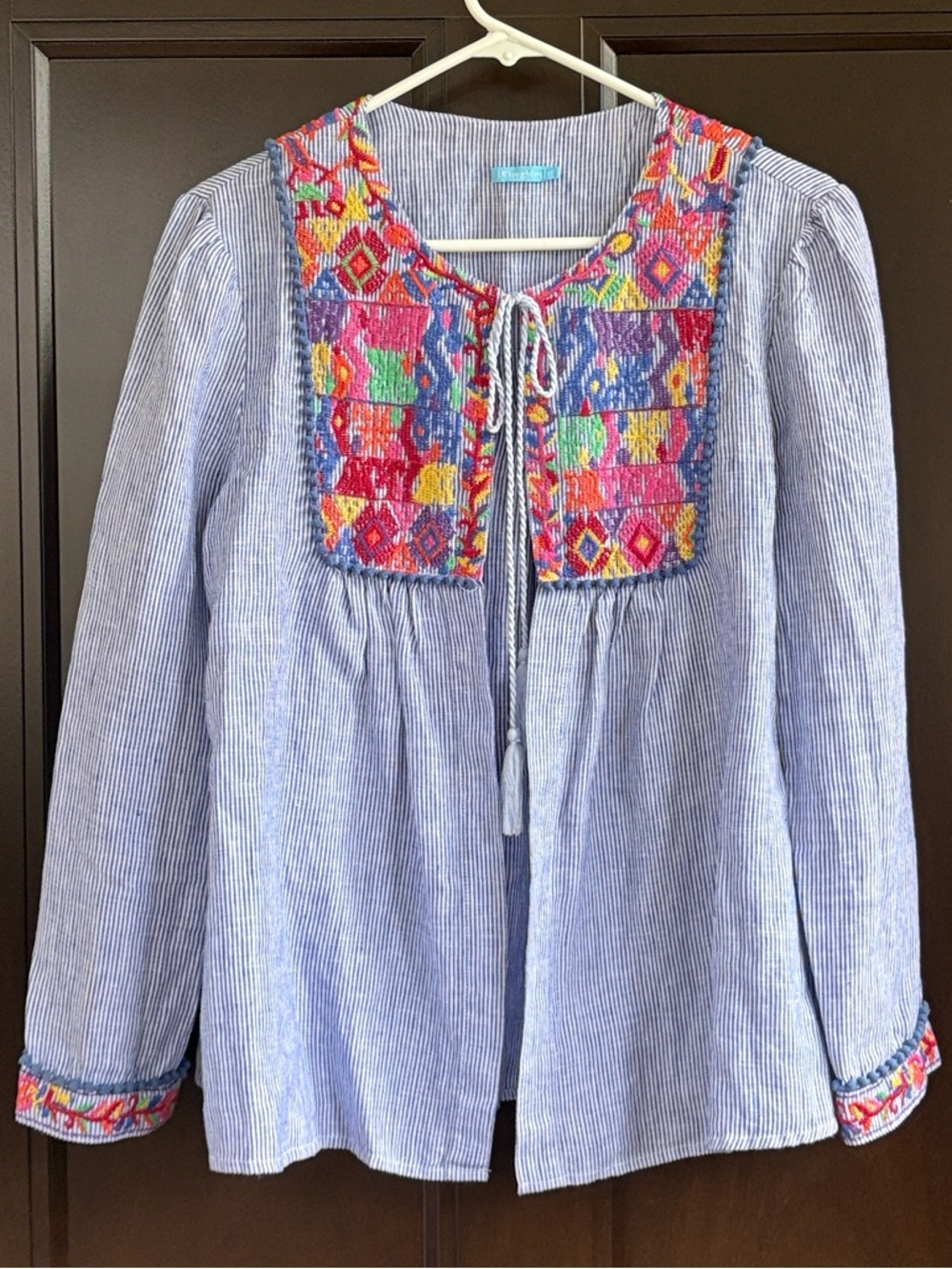 EUC J. McLaughlin Linen Floral Embroidered Open Front Top Size Medium